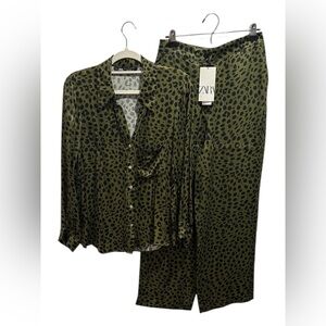 Zara Olive Green Viscose Animal Print 2 Piece Pants Set